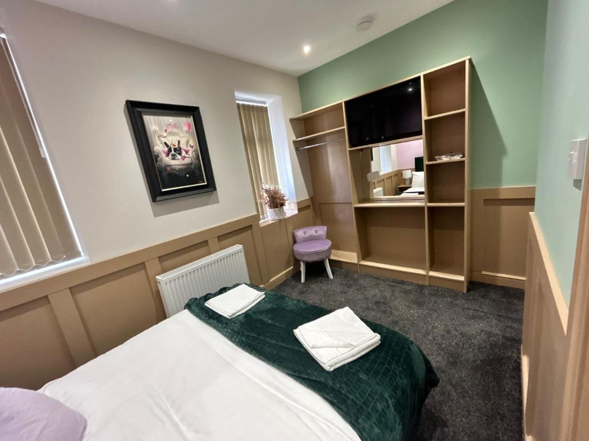 Strawberry Fields Suite By Sasco Apartments Blackpool Exterior foto