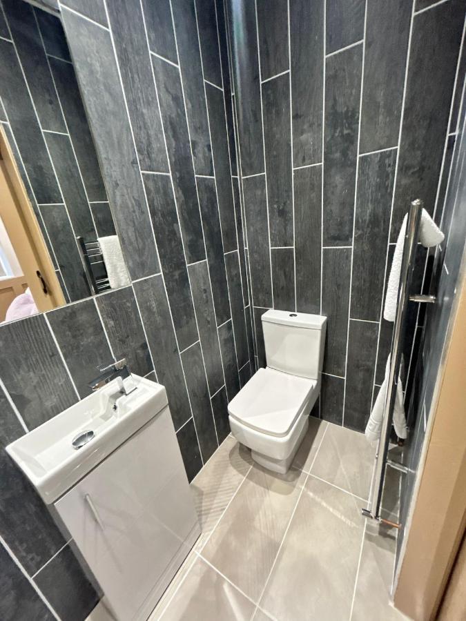 Strawberry Fields Suite By Sasco Apartments Blackpool Exterior foto